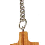 ZZ0035-2 Schlüsselanhänger Kreuz kantige Form Olivenholz 2,5x4 cm Kenia