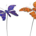 KE0002-5 Blumenstecker Schmetterling Glasbeats 12x7 cm Kenia