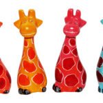SP0088-1 Cartoon Giraffe 8 -9 cm Kenia