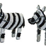 KE0002-78 Zebra Glasperlen 15 x 10 cm Kenia